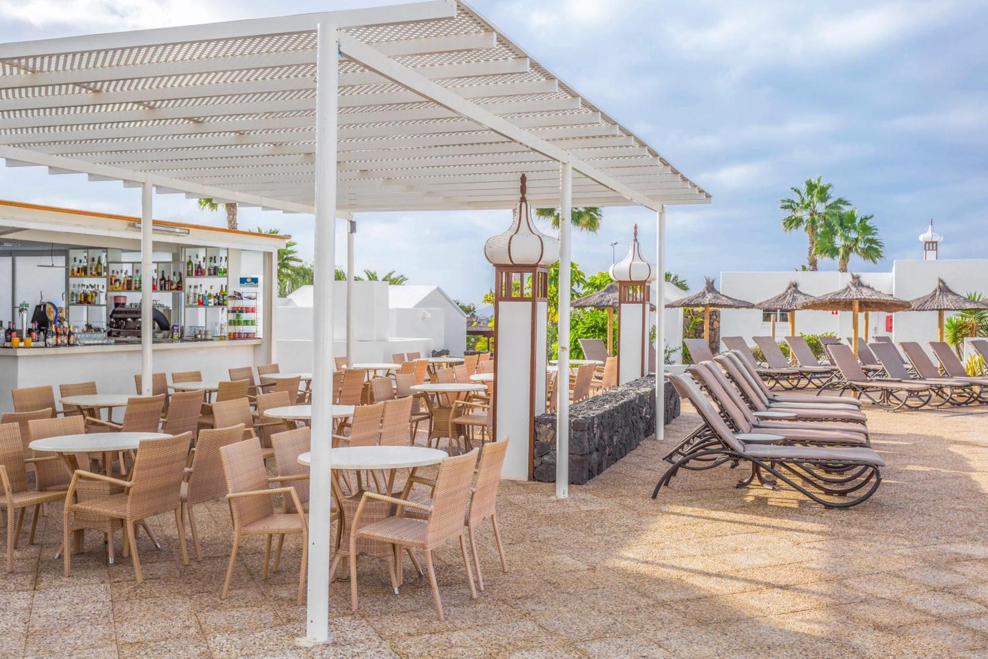 Jardines Del Sol Aparthotel Playa Blanca  Exterior foto
