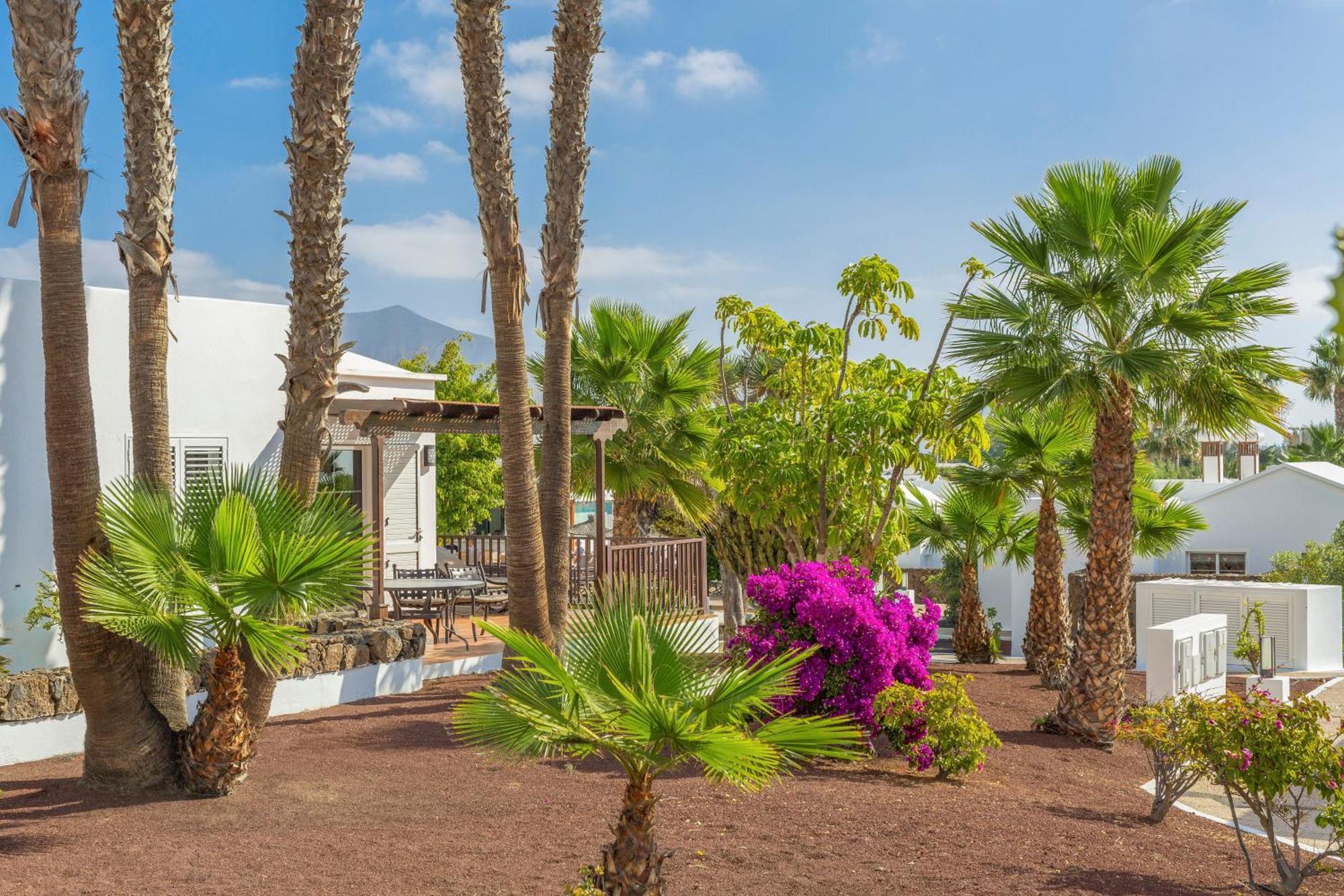 Jardines Del Sol Aparthotel Playa Blanca  Exterior foto
