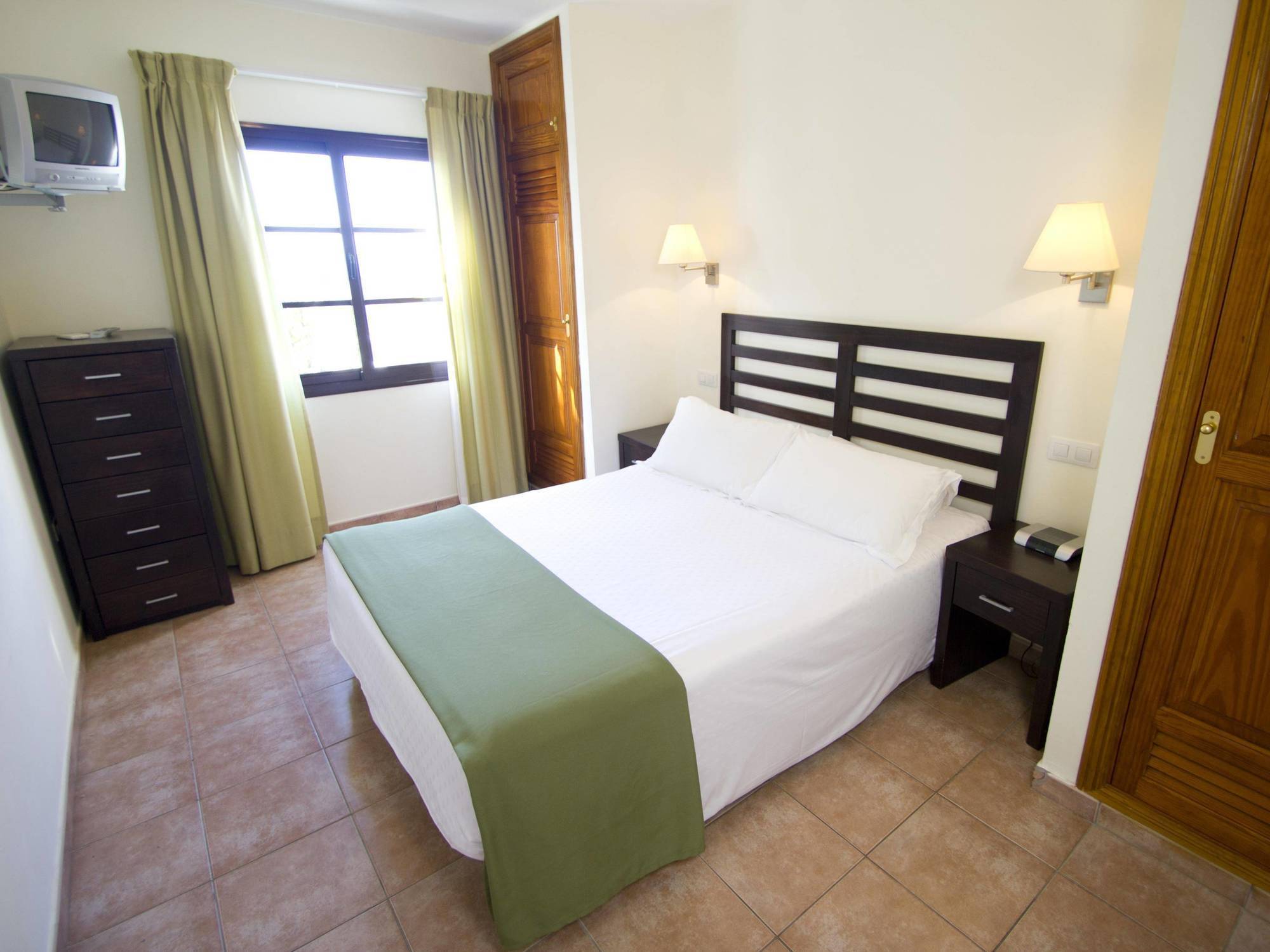 Jardines Del Sol Aparthotel Playa Blanca  Exterior foto