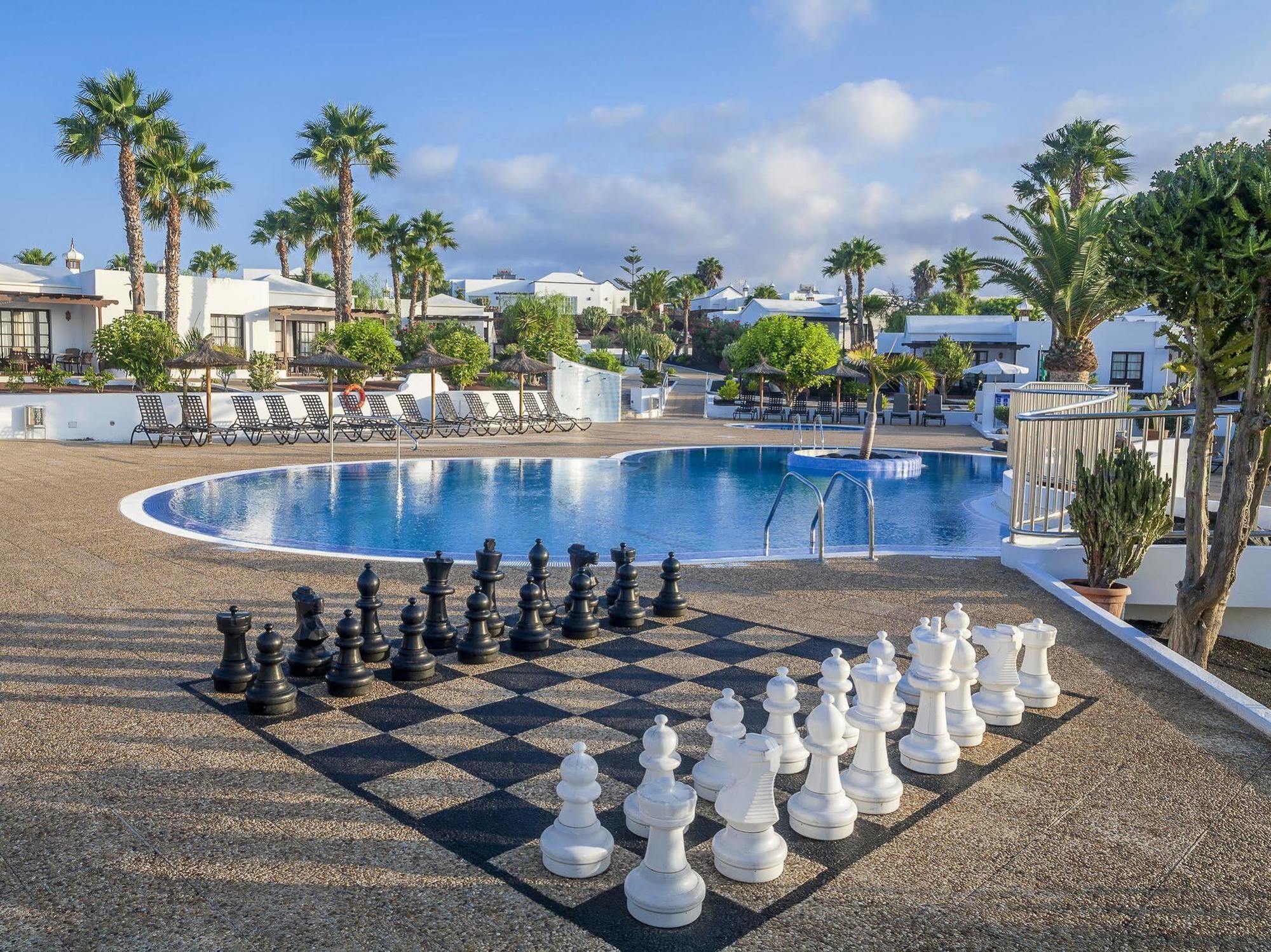 Jardines Del Sol Aparthotel Playa Blanca  Exterior foto